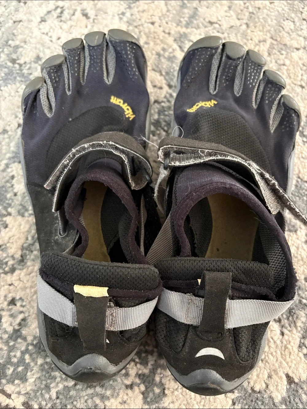 Vibram FiveFingers Black with Yellow Logo Toe Shoes